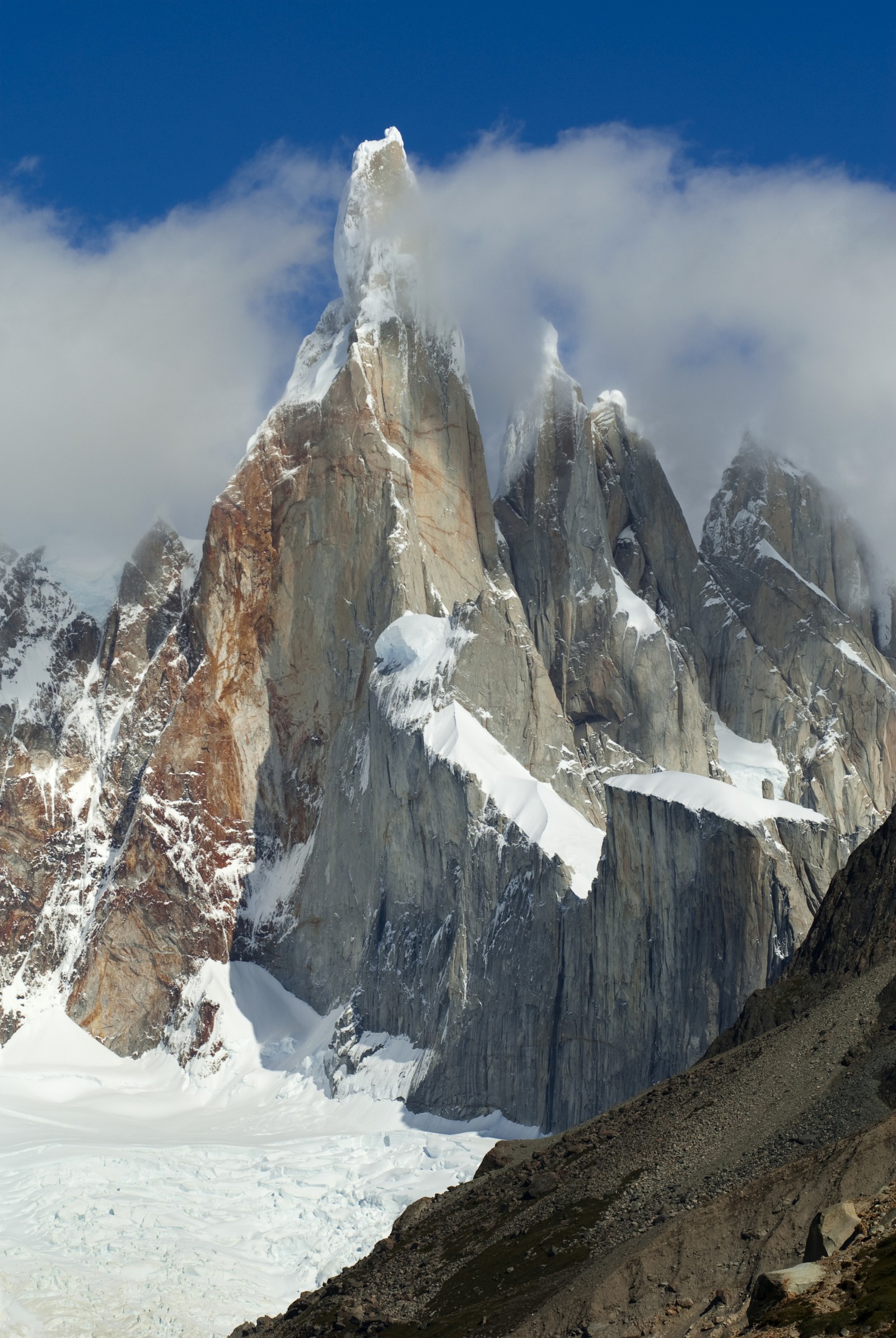 Cerro Torre - Mountain Field Guide