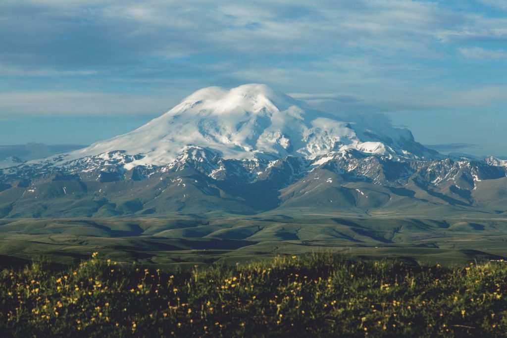 Mount Elbrus - Mountain Field Guide