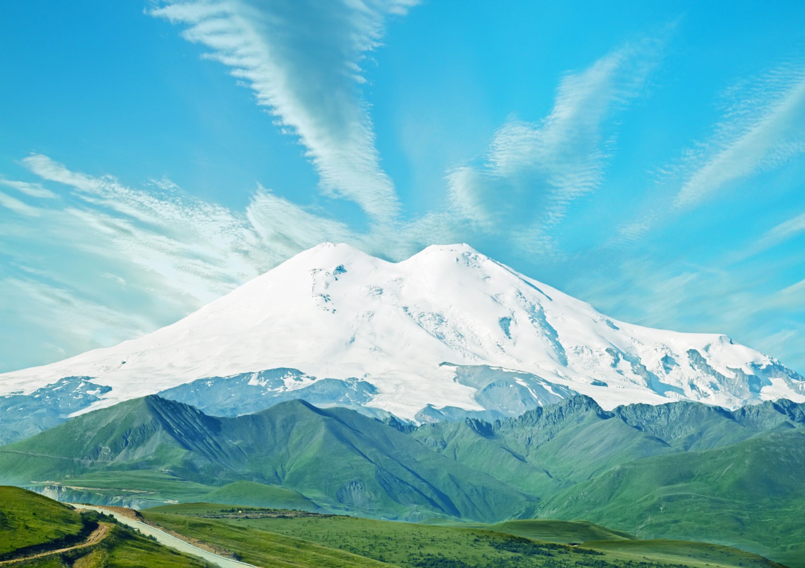 Mount Elbrus - Mountain Field Guide